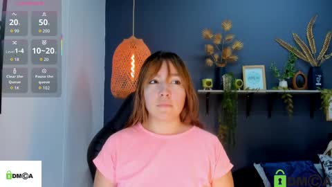 Snapshot of romi01_ chatting on October 3, 6:27 pm romi online show from October 3, 6:27 pm