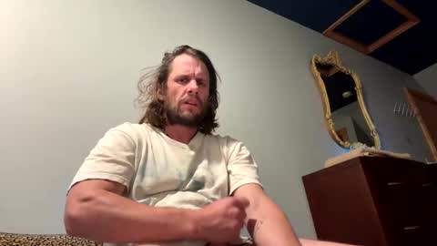 Snapshot of ronniejohnston13 chatting on November 3, 7:42 am ronniejohnston13 online show from November 3, 7:42 am