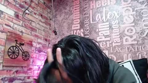 Snapshot of ronymiller_1 chatting on December 16, 7:21 pm RonyMiller 1 online show from December 16, 7:21 pm