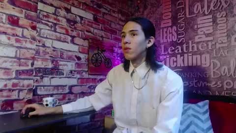 Snapshot of ronymiller_1 chatting on December 30, 3:13 pm RonyMiller 1 online show from December 30, 3:13 pm