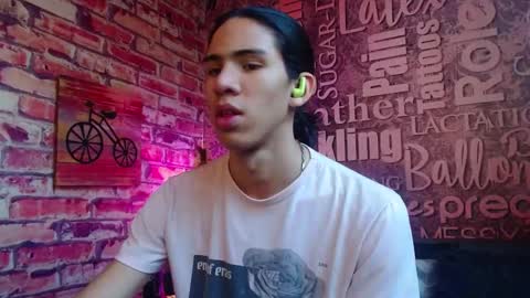 Snapshot of ronymiller_1 chatting on February 2, 4:00 pm RonyMiller 1 online show from February 2, 4:00 pm