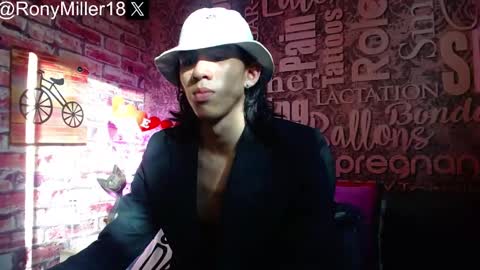 Snapshot of ronymiller_1 chatting on February 20, 9:42 pm RonyMiller 1 online show from February 20, 9:42 pm