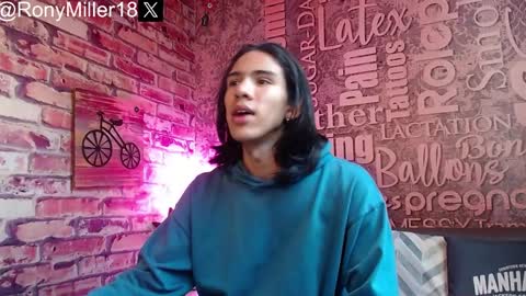 Snapshot of ronymiller_1 chatting on February 22, 3:47 pm RonyMiller 1 online show from February 22, 3:47 pm
