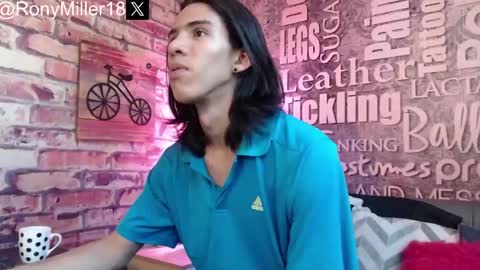 Snapshot of ronymiller_1 chatting on February 23, 3:29 pm RonyMiller 1 online show from February 23, 3:29 pm