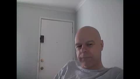 Snapshot of rooboy55 chatting on December 6, 4:36 am rooboy55 online show from December 6, 4:36 am