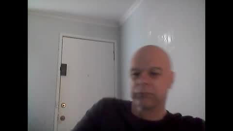 Snapshot of rooboy55 chatting on December 7, 4:20 am rooboy55 online show from December 7, 4:20 am