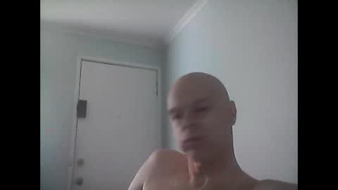 Snapshot of rooboy55 chatting on February 3, 5:07 am rooboy55 online show from February 3, 5:07 am