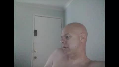 Snapshot of rooboy55 chatting on February 4, 4:15 am rooboy55 online show from February 4, 4:15 am