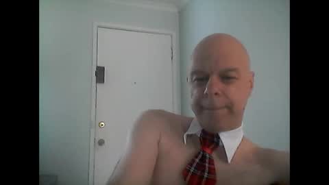 Snapshot of rooboy55 chatting on February 21, 5:35 am rooboy55 online show from February 21, 5:35 am