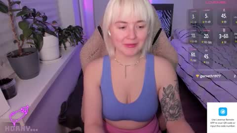 reesha . online show from December 15, 11:58 am