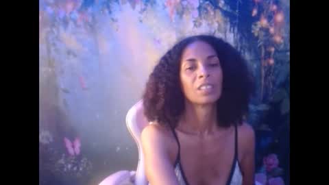 Snapshot of rosa_skinny chatting on June 2, 6:43 pm rosa online show from June 2, 6:43 pm