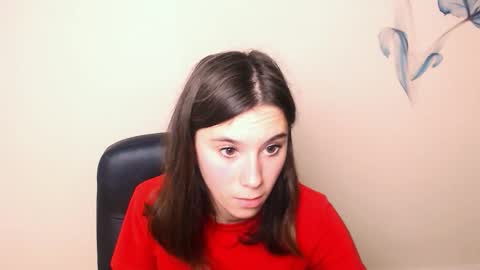 Snapshot of rosalais_ chatting on October 8, 8:01 am Rose online show from October 8, 8:01 am