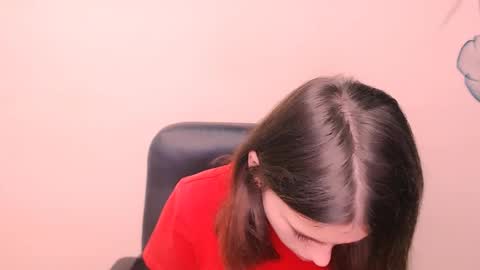 Snapshot of rosalais_ chatting on October 14, 6:47 am Rose online show from October 14, 6:47 am