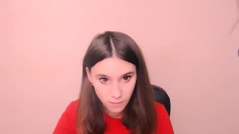 Snapshot of rosalais_ chatting on November 4, 8:02 am Rose online show from November 4, 8:02 am