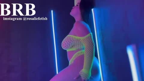 Snapshot of rosaliefetish chatting on October 25, 6:46 pm Rosalie online show from October 25, 6:46 pm