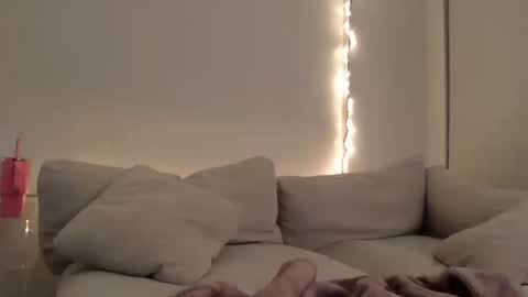 Snapshot of rosalinatoosexy chatting on January 4, 6:19 am Rosalina online show from January 4, 6:19 am