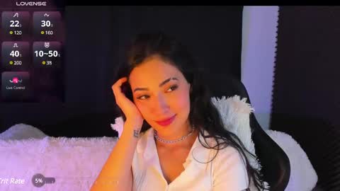 Snapshot of rosario215_ chatting on February 17, 9:56 am Rosario online show from February 17, 9:56 am