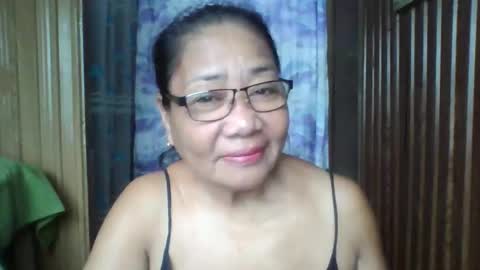 rosebelle66 online show from October 20, 10:54 pm