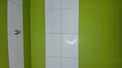 Snapshot of roseblanche2k chatting on January 26, 1:20 am Florin online show from January 26, 1:20 am