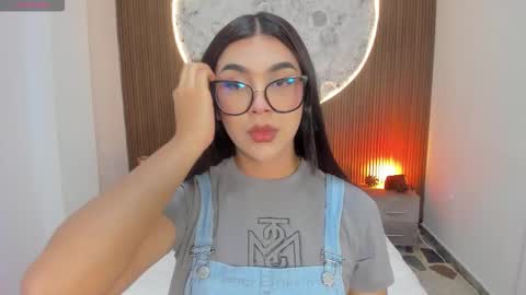 Rose online show from March 12, 1:17 pm