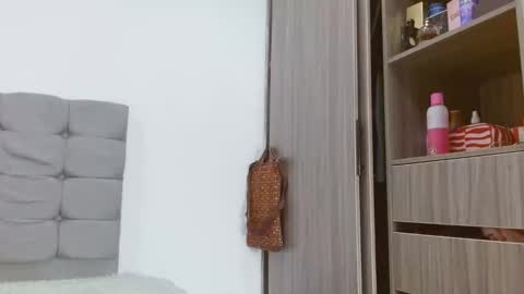 Snapshot of roseechannel chatting on March 7, 5:08 am Rosee Channel online show from March 7, 5:08 am