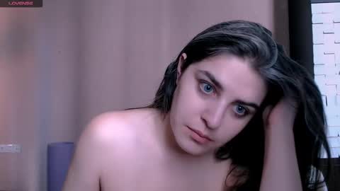 Rose online show from December 19, 10:00 am