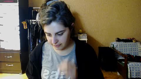 Rose online show from April 10, 5:50 pm