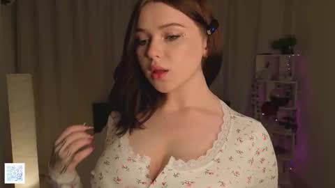 Snapshot of rosemaryleadley chatting on September 13, 4:40 pm Graise online show from September 13, 4:40 pm