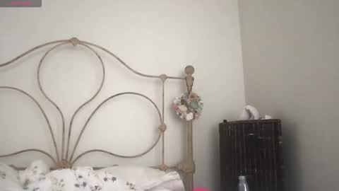 Snapshot of rosepuzzy69 chatting on November 15, 9:32 pm RosePuzzy69 online show from November 15, 9:32 pm