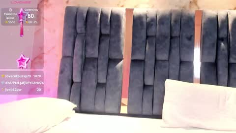 Snapshot of rosetemple chatting on February 16, 9:15 am Rose online show from February 16, 9:15 am