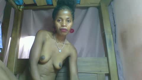 Snapshot of rosiahot1 chatting on March 6, 9:42 pm rosia online show from March 6, 9:42 pm