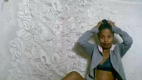 Snapshot of rosiahot1 chatting on September 30, 8:25 pm rosia online show from September 30, 8:25 pm