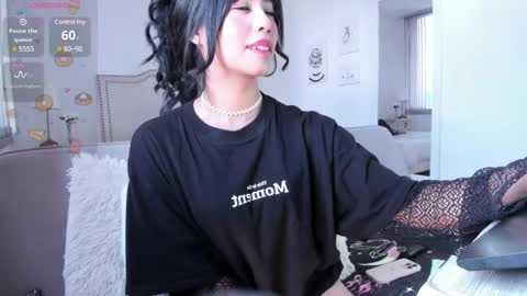 Snapshot of rosie_se chatting on January 13, 3:26 pm Rosieeee online show from January 13, 3:26 pm