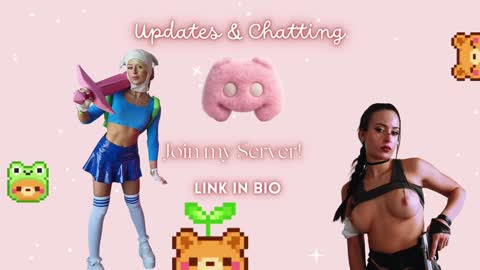 Snapshot of rosiebones chatting on November 11, 10:32 pm Rosie Bones online show from November 11, 10:32 pm