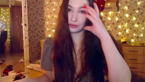 Snapshot of rosierosa chatting on November 17, 3:34 am Rosie is waiting for YOU online show from November 17, 3:34 am