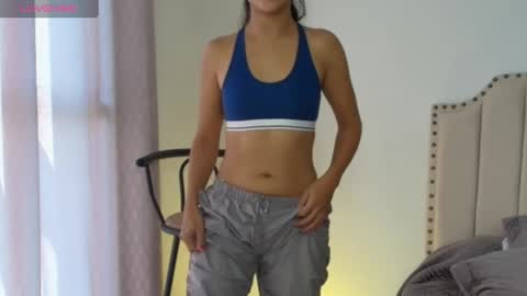 Snapshot of ross_bakerhot chatting on February 28, 3:37 pm Ross BakerHot online show from February 28, 3:37 pm