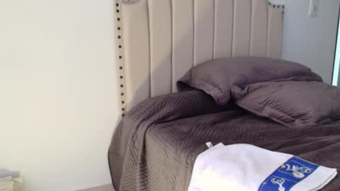 Snapshot of ross_bakerhot chatting on March 10, 6:01 pm Ross BakerHot online show from March 10, 6:01 pm