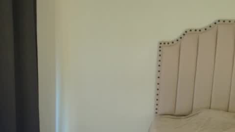 Snapshot of ross_bakerhot chatting on November 20, 2:17 pm Ross BakerHot online show from November 20, 2:17 pm