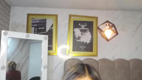 rosse jeane v online show from March 25, 3:12 am