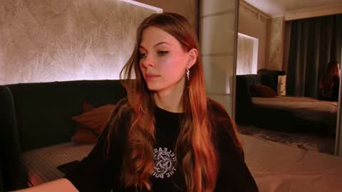 Snapshot of rosy_black_ chatting on January 6, 6:52 pm rosy_black_ online show from January 6, 6:52 pm