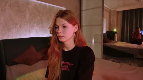 Snapshot of rosy_black_ chatting on November 6, 7:15 pm rosy_black_ online show from November 6, 7:15 pm