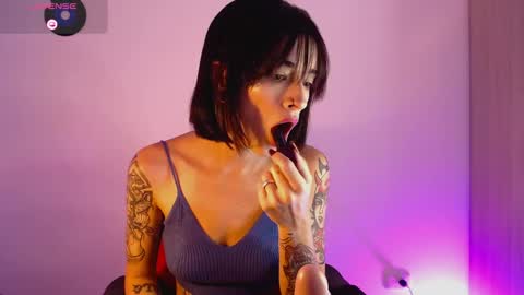 Snapshot of rot_wallace chatting on September 22, 10:23 pm rot_wallace online show from September 22, 10:23 pm