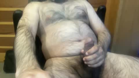 Snapshot of rotoball007 chatting on October 31, 9:27 pm rotoball007 online show from October 31, 9:27 pm