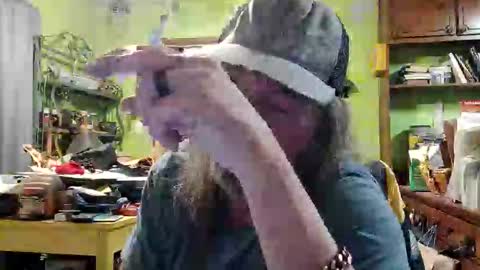 Snapshot of rotorranch chatting on February 13, 2:18 am rotorranch online show from February 13, 2:18 am