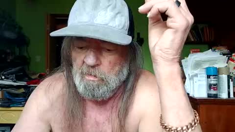 Snapshot of rotorranch chatting on February 20, 9:15 pm rotorranch online show from February 20, 9:15 pm