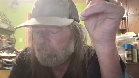 Snapshot of rotorranch chatting on February 23, 3:04 am rotorranch online show from February 23, 3:04 am