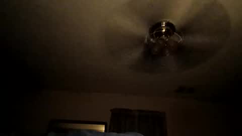 Snapshot of rotorranch chatting on February 26, 5:28 am rotorranch online show from February 26, 5:28 am