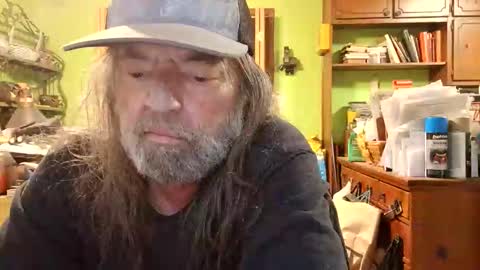 Snapshot of rotorranch chatting on March 3, 11:43 pm rotorranch online show from March 3, 11:43 pm