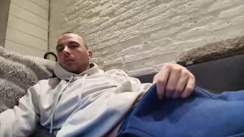 rotteei1 online show from March 10, 9:09 pm