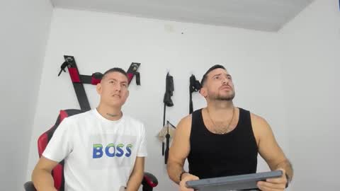 Tommy and Steven online show from November 24, 4:01 am